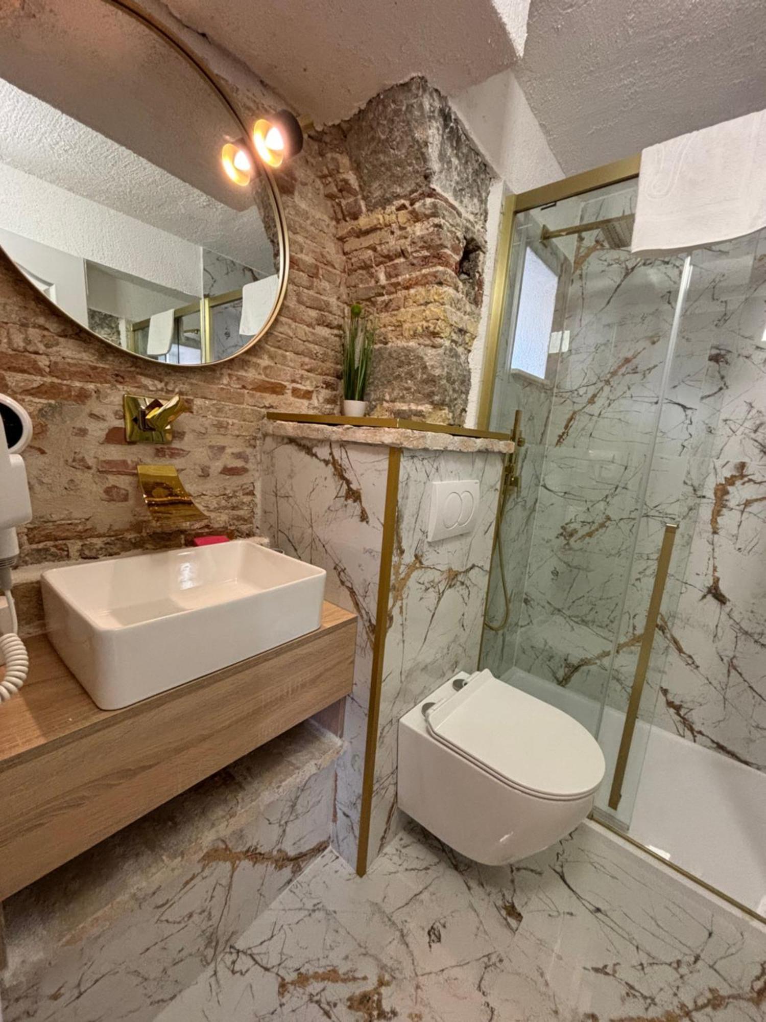 Vale Otel Split Dış mekan fotoğraf
